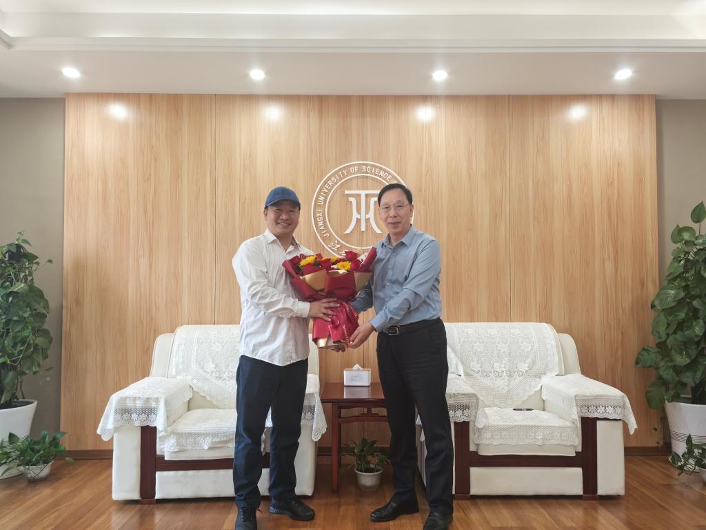 微信图片_20241008200137.jpg