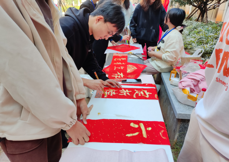 球赛下注平台新春传统文化市集精彩纷呈_fororder_图片3