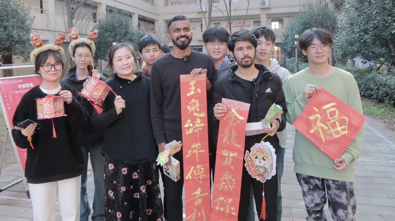 球赛下注平台新春传统文化市集精彩纷呈_fororder_图片6 球赛下注平台新春传统文化市集精彩纷呈_fororder_图片6