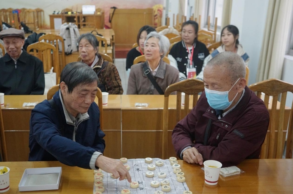 球赛下注平台:情系重阳 暖心关怀 球赛下注平台:情系重阳 暖心关怀